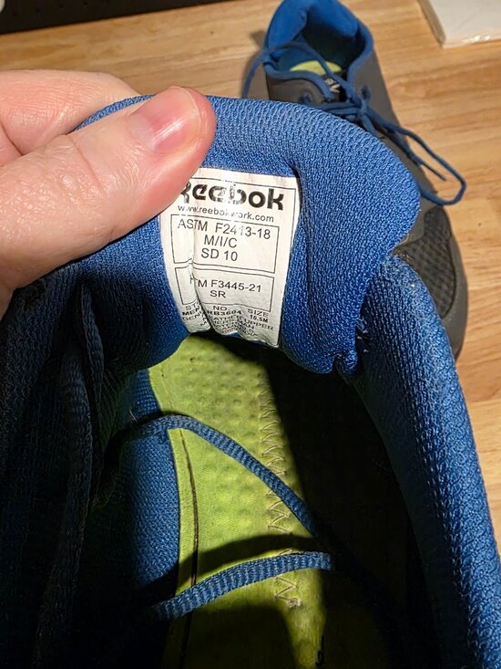 Reebok Other - Reebok Mens Sublite Safety shoes Alloy Toe